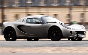 Voiture Lotus
